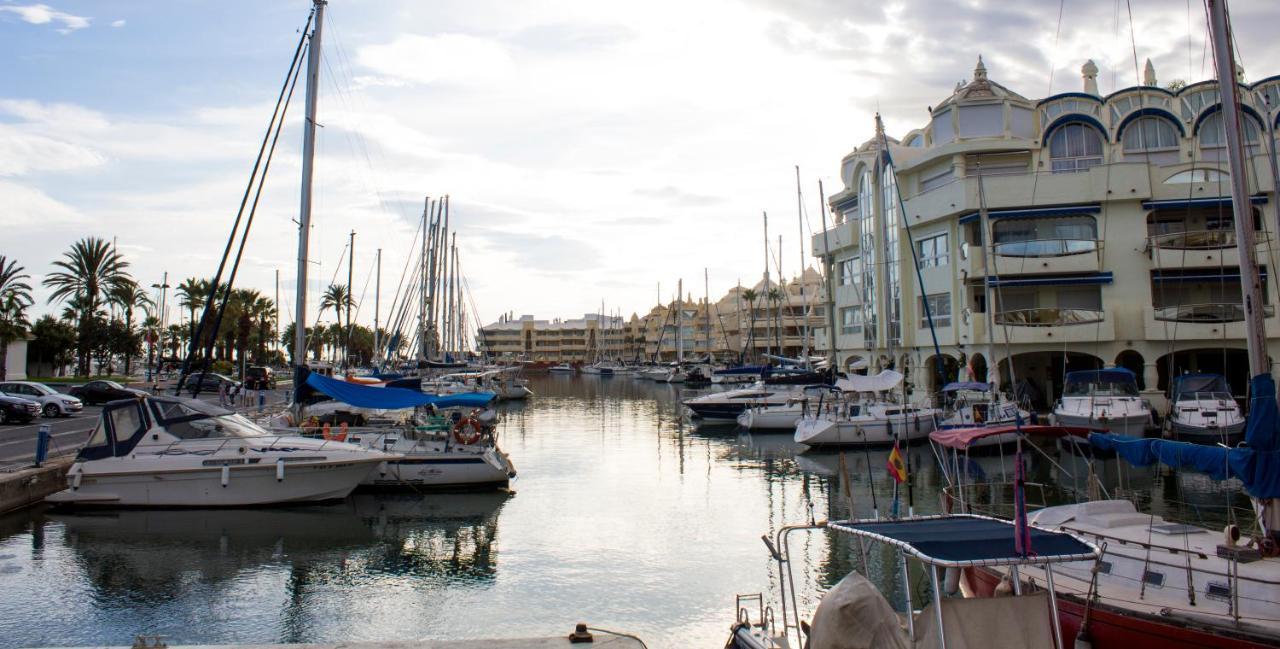 Puerto Marina Luxury Apartment With Sea Views Benalmadena Exterior photo
